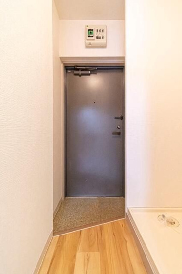 【玄関】