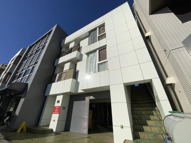八王子市八幡町の賃貸マンションの外観