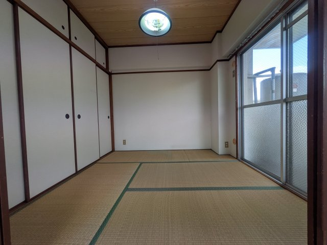 吉野町スカイマンション1号棟（A-25）の和室