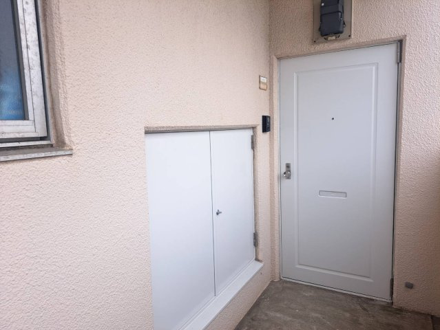 【玄関】 | サンハイツ