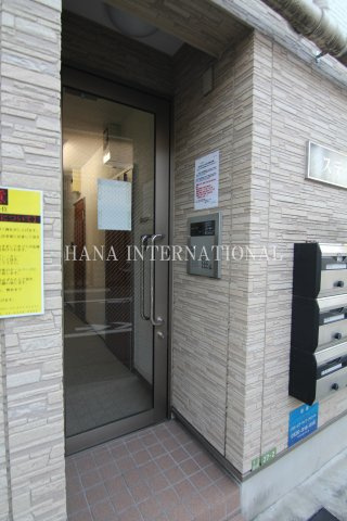 ステラ北千住のエントランス