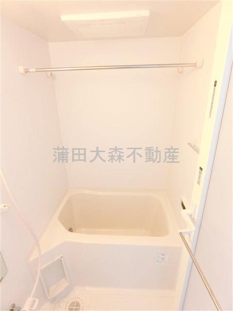 AELLエール蒲田南の浴室|追焚+浴室乾燥機付のバスルーム