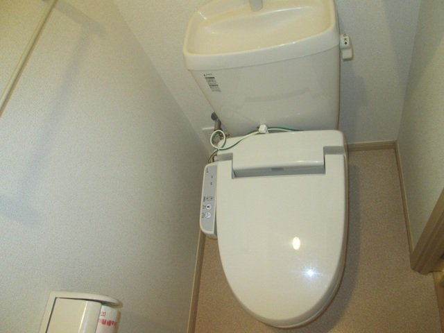 【トイレ】 | メゾン・ド・シェリュバンⅡ | ゆったりとした空間のトイレです