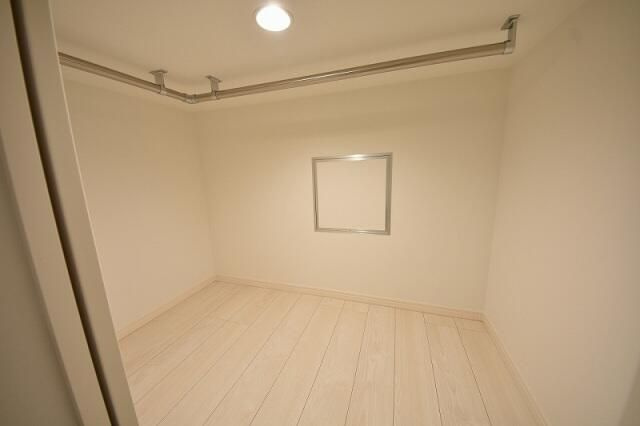 さいたま市桜区中島１丁目のアパートの洋室