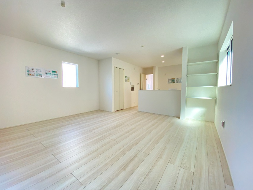 明石市松が丘３丁目　新築戸建の居間・リビング