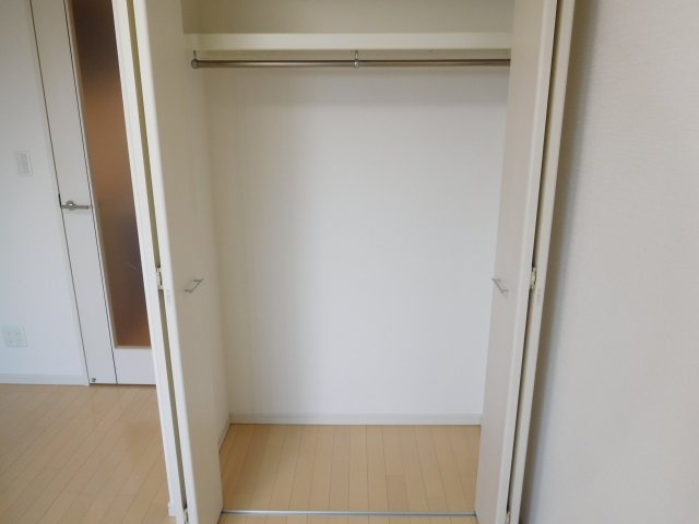 【玄関】 | ルクレ高野台レジデンス