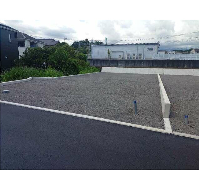新築戸建　富士宮市小泉第30　全3棟　3号棟の前面道路含む現地写真