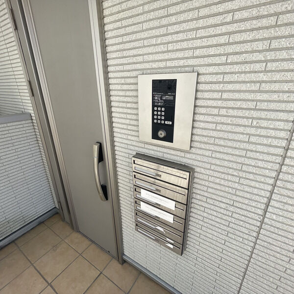 Cherim 庄内通　名古屋市賃貸　仲介手数料無料のエントランス