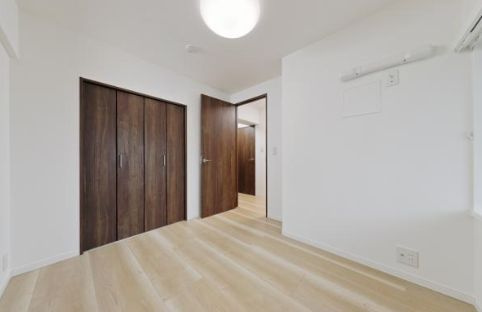荒川区西日暮里２丁目の賃貸マンション