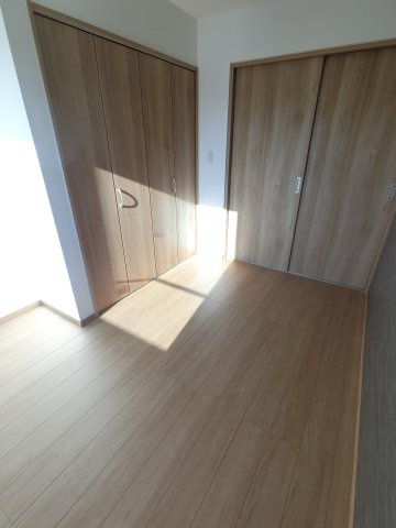 セミカ姉ヶ崎の洋室