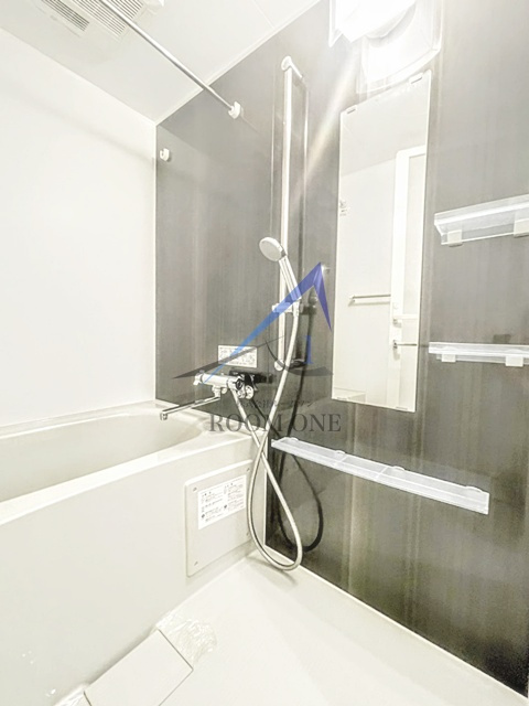 B CITY APARTMENT SHINAGAWA WESTの浴室|お風呂です。