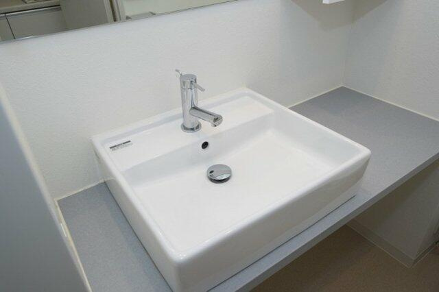 新品家具付きマンション新宿１０（ＫａＧｏｏｄ東京）の洗面所
