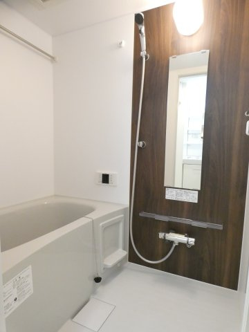 グラスヒルズ高輪ウエストの浴室|コンパクトで使いやすいお風呂です