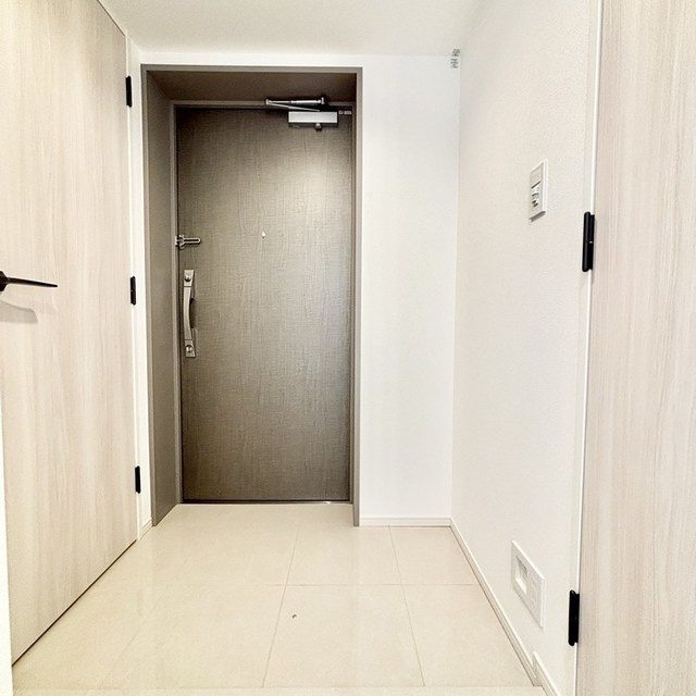 パークアクシス五反田スカイタワーの玄関|※写真は同タイプ住戸です。