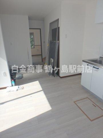 鶴ヶ島市鶴ヶ丘中古戸建の居間・リビング