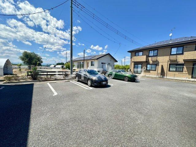 ファクトール　Ｂの駐車場|高崎、前橋のお部屋探しはエンドスケープまで！お客様の理想お聞かせ下さい♪