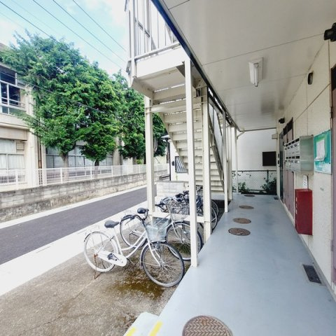 サンライトマンションのロビー