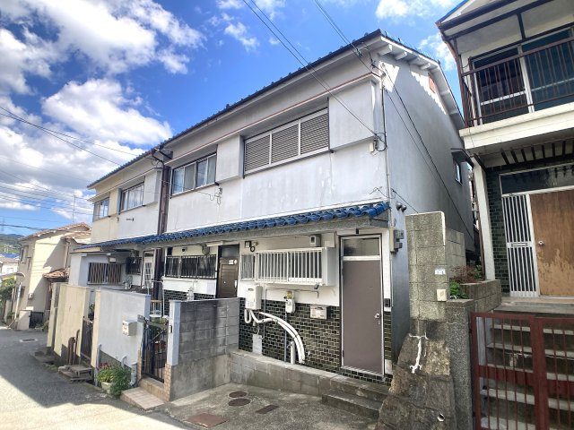 鈴蘭台北町７丁目テラスの外観|閑静な住環境のテラスハウス、ペットOK