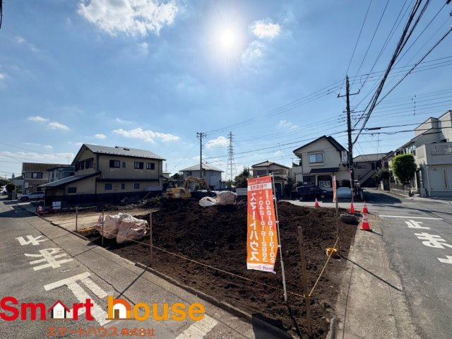 相模原市南区新戸2167番　新築全3棟の前面道路含む現地写真
