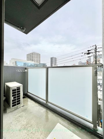 ラクラーレ上前津のバルコニー