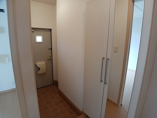 ヴィオラ　パークの玄関