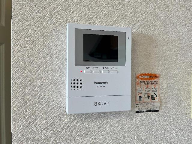 サンヒルズの内装|カメラ付インターホン