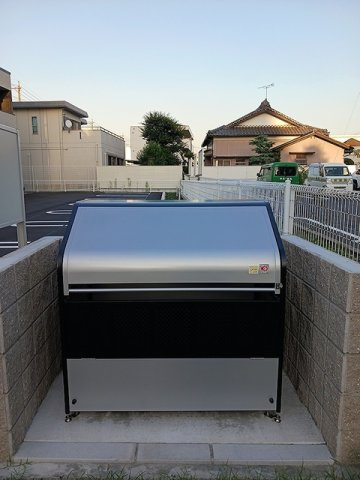カルメルの設備