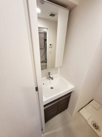 Verde西宮の独立洗面台