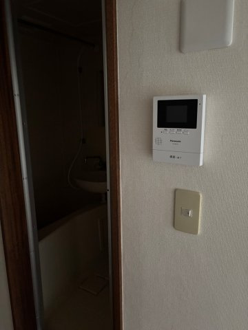 シエナの浴室|お風呂とトイレと洗面台の３点ユニットバスです♪