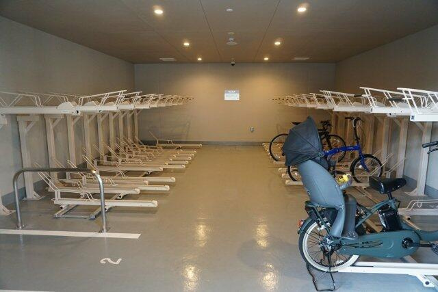 プレミアムフラット江戸川親水公園のその他共用部分|駐輪場