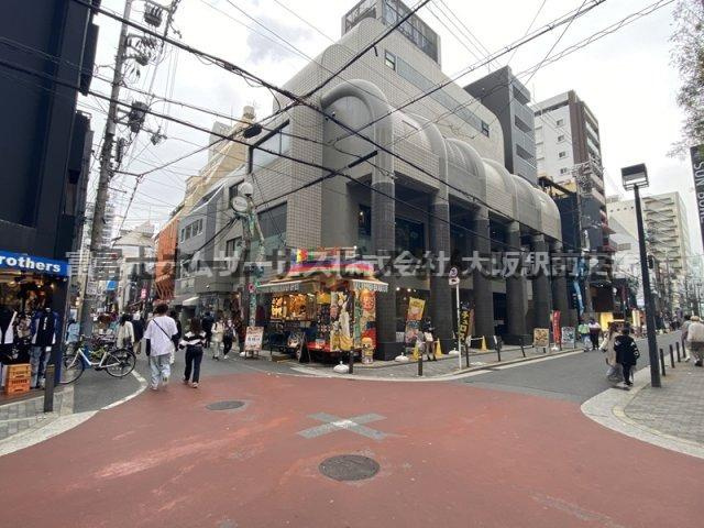 スパジオビルの外観