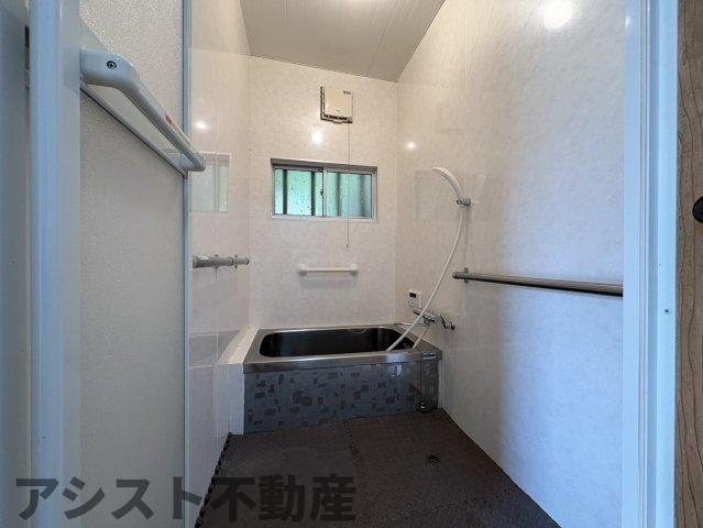 平恒貸家の浴室