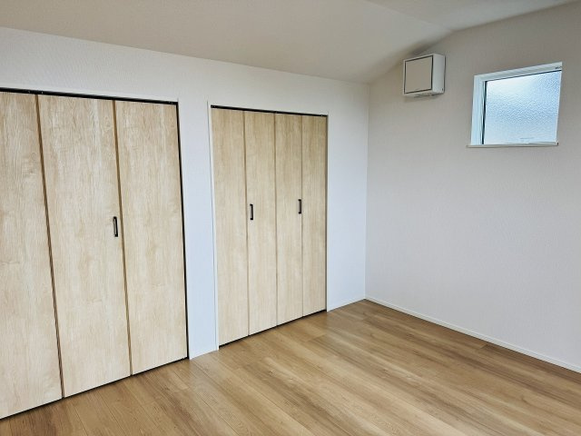 八王子市　西寺方町　新築一戸建て　０２期の収納|～収納力の高いクローゼット完備～