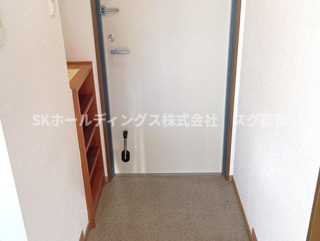 サンライフISAの玄関