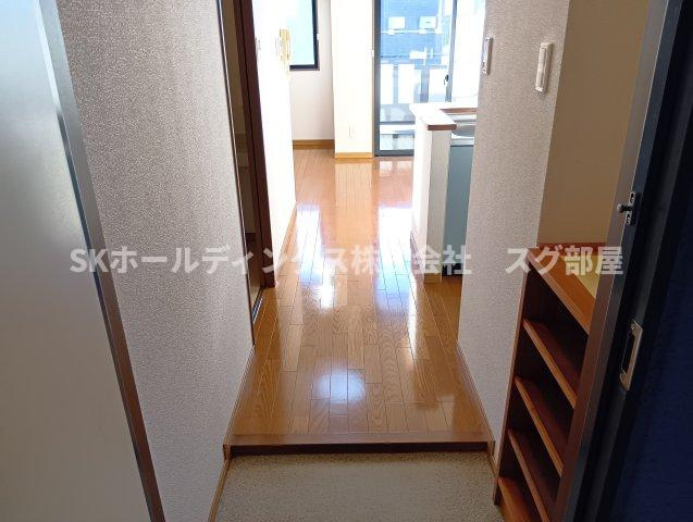 サンライフISAの玄関