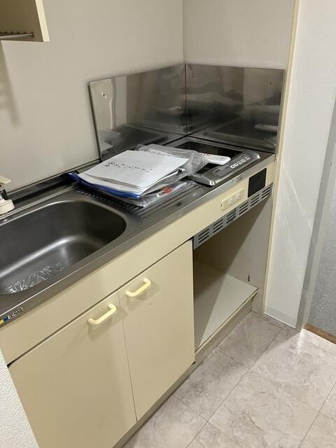 パーク・ノヴァ伊勢佐木長者町のキッチン