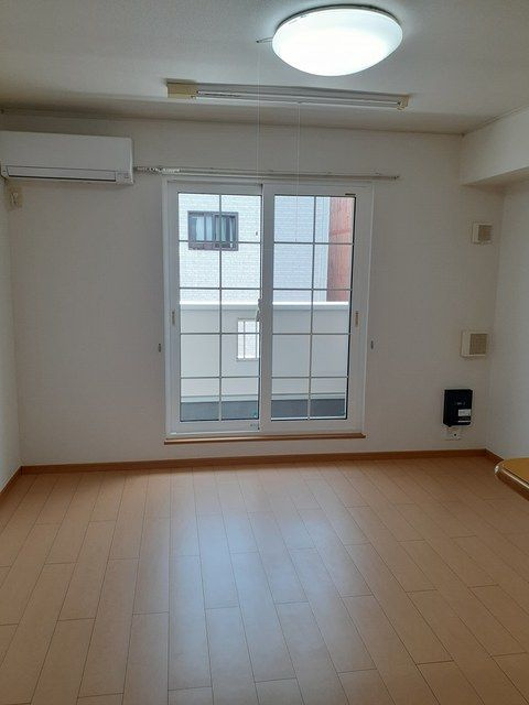 ＤＵＯ　東館の居間・リビング