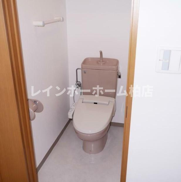 特典：仲介手数料が50％OFFです‼のトイレ|温水洗浄便座です