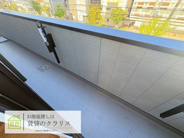 GRAMM桂稲荷山のバルコニー
