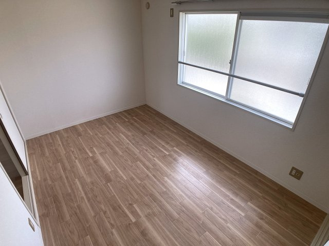 サザン五葉A棟の内装|各部屋日当たりの良い室内はオススメ