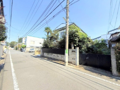 【外観】 | 祖師ヶ谷大蔵の極上の一等地です！！■祖師ヶ谷大蔵駅６分！■仲介手数料９００万円が５０％ＯＦＦ！ | 【仲介手数料９００万円が５０％ＯＦＦ！】
■祖師ヶ谷大蔵駅６分！
■祖師ヶ谷大蔵駅エリアで極上の一等地（希少物件です！）
■お好きなハウスメーカーで建築可
■無料で間取図の作成可
（現況建物あり）