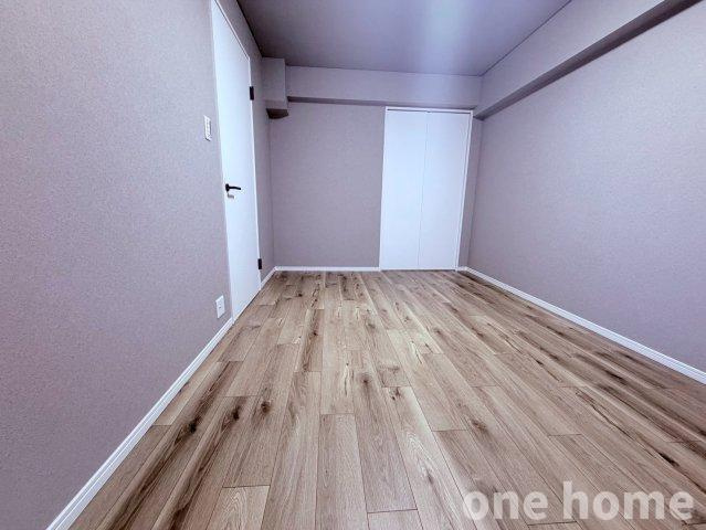 ライオンズマンション新大阪第2の洋室|◆約7.0帖洋室 別角度です！
◆【onehome売主・直売物件】当社→お客様の関係でご内覧～商談までスムーズです!!