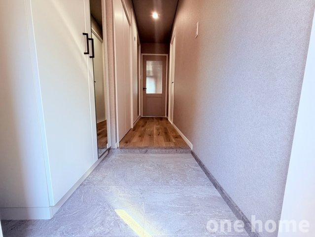 ライオンズマンション新大阪第2の玄関|◆段差の小さい足運びがスムーズな玄関です！
◆【onehome売主・直売物件】当社→お客様の関係でご内覧～商談までスムーズです!!