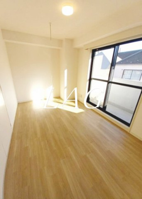 【居間・リビング】 | セレーブル城南 | 洋室のお部屋です。