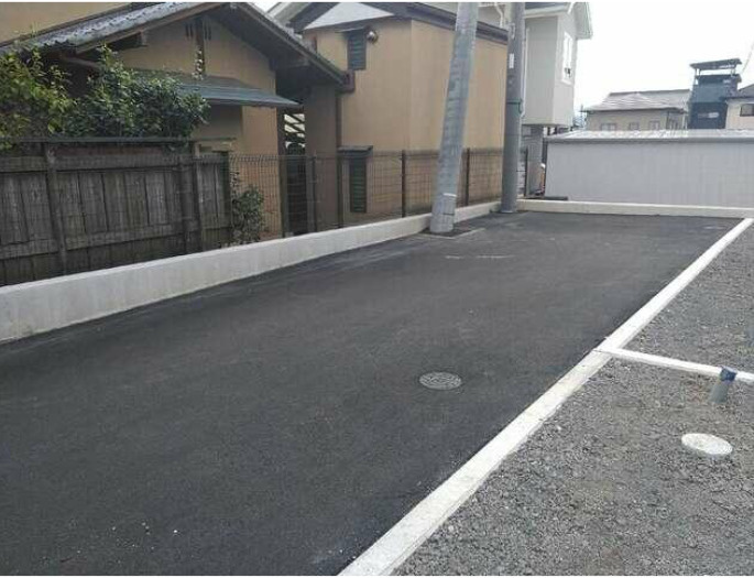 新築戸建　富士宮市小泉第30　全3棟　2号棟の前面道路含む現地写真