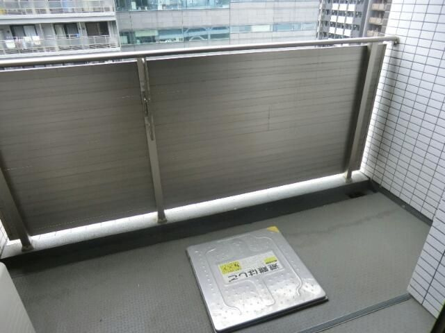 グロースメゾン新横浜のバルコニー