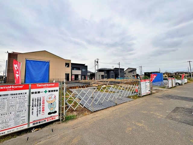 《仲介手数料半額》桶川坂田西Ⅱ　タマタウン　全5棟　　2号棟の外観