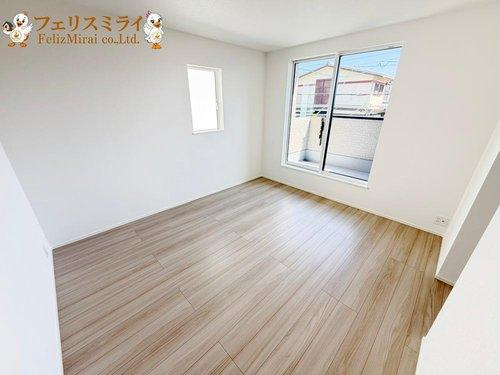 LiGNAGE　神戸市北区広陵町２丁目　１棟のその他|■現地写真■
各部屋大型の収納完備♪