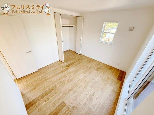 First Town　神戸市北区鈴蘭台北町第１２　全３棟のその他|■現地写真・３号棟■
各室収納スペース完備◎