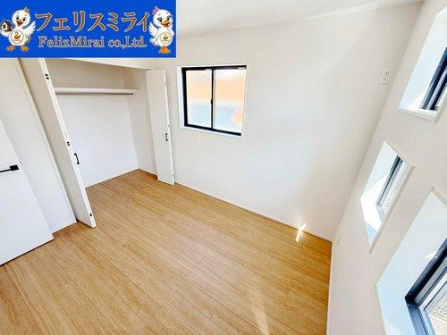 Grafare　神戸市北区惣山町２期　１棟のその他|■現地写真■
窓ガラスは全てペアガラスとなっており、断熱性や防音性に優れています♪